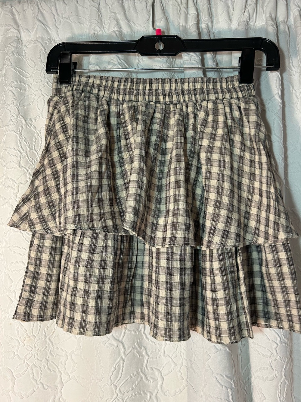 Chelsea & Violet girls Black tan and White Plaid Tiered Mini Skirt